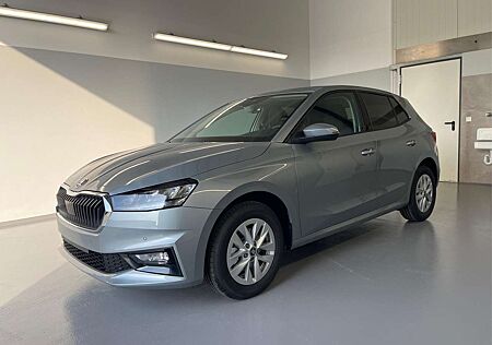 Skoda Fabia Selection 115PS DSG GV5+AHK+Alu+Kessy+Climatron...