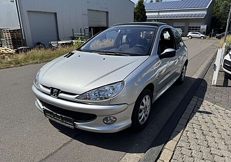 Peugeot 206 Quiksilver - HU Neu - 2. Hand