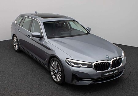 BMW 530 e xD Pano Kamera DAB HiFi Adapt. Fahrwerk 19"