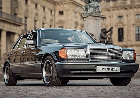 Mercedes-Benz 560 SEL (W126)