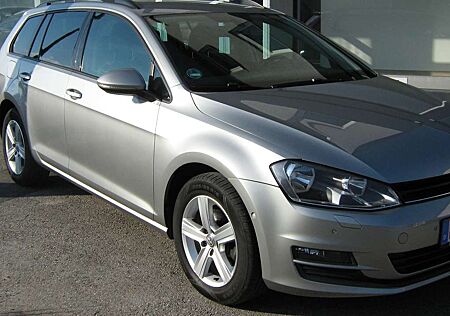 VW Golf Variant Volkswagen Comfortline BMT