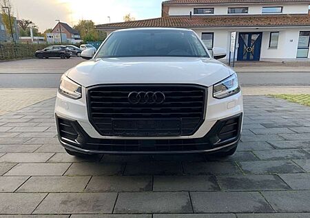 Audi Q2 1.0 TFSI ultra S tronic LM 19" Sport Rotor