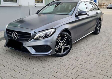 Mercedes-Benz C 400 4Matic T 9G-TRONIC AMG Line