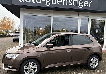 Skoda Fabia Style Plus, Allwetter, Scheckheft