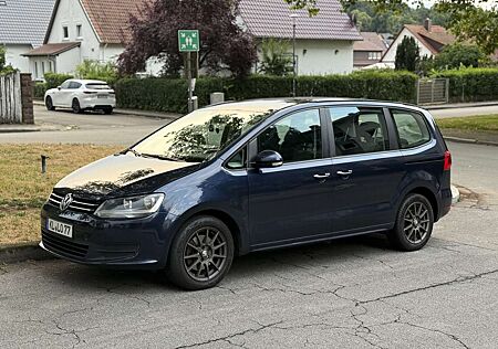 VW Sharan Volkswagen 2.0 TDI DSG BlueMotion Technology Trendline