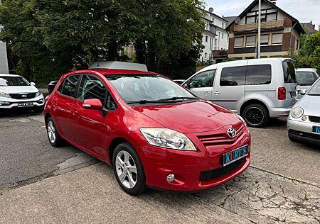 Toyota Auris II.Hand neu Tüv nei Insp. neu Allwetterreifen