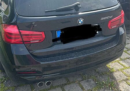 BMW 320d 320 Touring Aut.