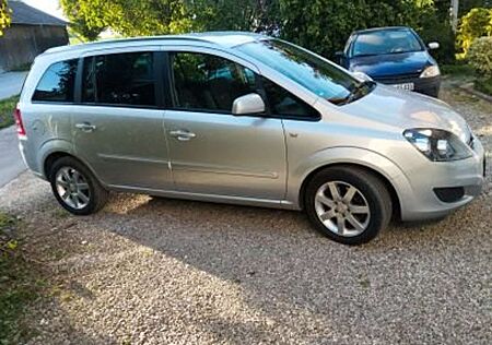 Opel Zafira CNG/LPG 1.6 CNG Turbo Family