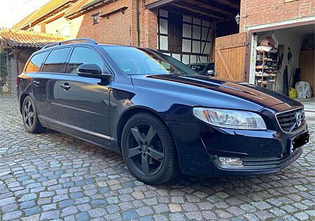 Volvo V70 D4 Linje Svart *Polestar 200 PS *