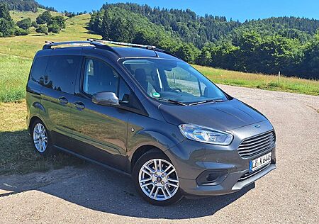 Ford Courier Titanium 55.000 km