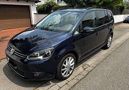 VW Touran Volkswagen 2.0 TDI DPF DSG Life