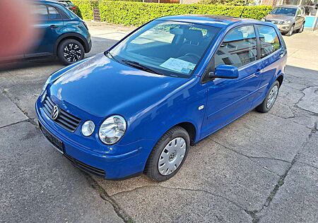 VW Polo Volkswagen Cricket