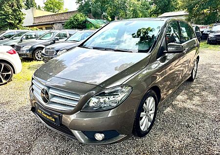 Mercedes-Benz B 180 CDI Panorama Klima I.Hand Leder Automatik Tempomt