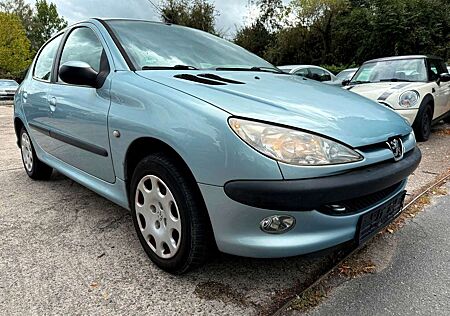 Peugeot 206 Filou TÜV neu