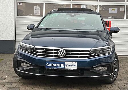 VW Passat Volkswagen /R-LINE/PANO/KAMERA/VIRTUELL/VOLL