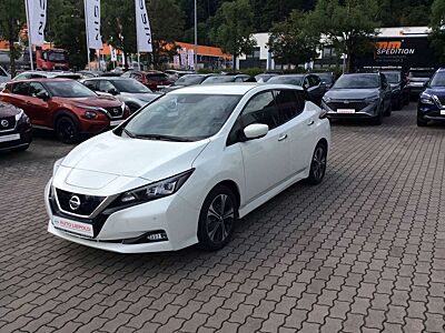 Nissan Leaf N-Connecta 40 kWh LED Winter Paket