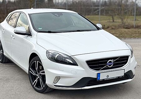 Volvo V40 R-Design