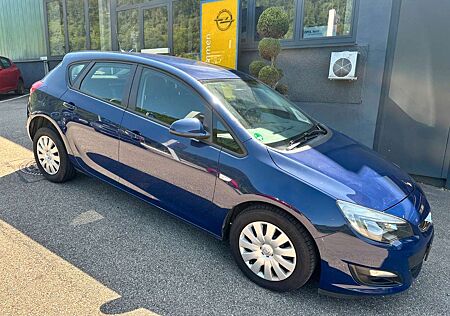 Opel Astra J Lim. 1.6 Edition