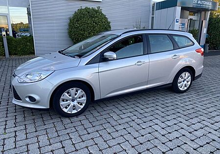 Ford Focus Trend 1.6 KLIMA.TÜV.10.2026
