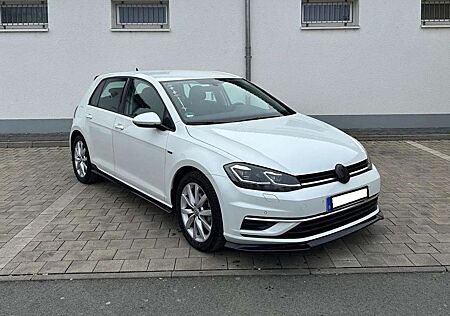 VW Golf Volkswagen VII 5-Türer 1.0 TSI DSG Highline