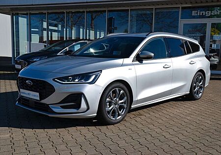 Ford Focus Turnier ST-Line X, AHK schwenkb., TWA, HUD