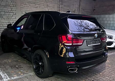 BMW X5 xDrive30d Sport-Aut. M paket SoftClose 7Sitzer