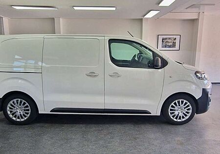 Opel Vivaro Kasten Klima Kamera 67.000 km TÜV 07/2027