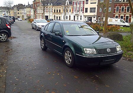 VW Bora Volkswagen Pacific