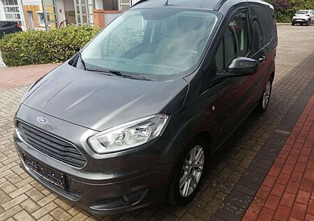 Ford Tourneo Courier Titanium+GJR+Winter+PPS+Tempo