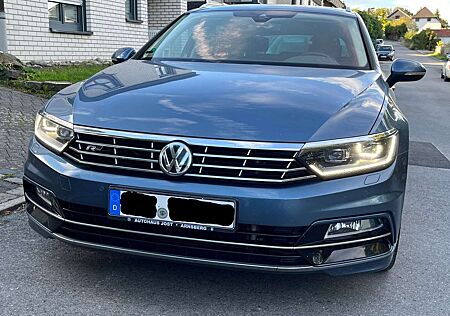 VW Passat Variant Volkswagen 2.0 4Motion TDI DSG SCR R-Line