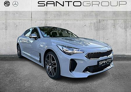 Kia Stinger 3.3 V6 T-GDI 4WD GT Bastuck Navi/Autom.