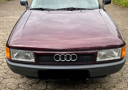 Audi 80