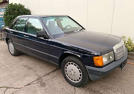 Mercedes-Benz 190 gebraucht kaufen Mercedes-Benz 190 E190 guter Zustand Tüv + H-Zulassung Inspek. neu
