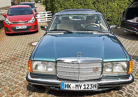 Mercedes-Benz CE 230 Oldtimer
