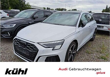 Audi A3 45 TFSI e S tronic S line LED ACC H