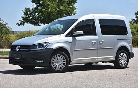 VW Caddy Volkswagen AT/Navi/Standhzg./Xenon/AHK/ACC