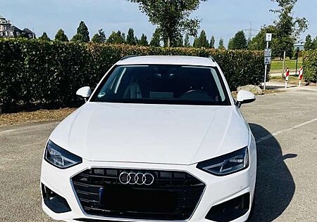 Audi A4 40 TFSI basis