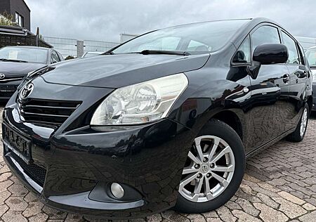 Toyota Verso 2.0l D-4D,Klima,Panorama,7-Sitze,Tüv:12/26