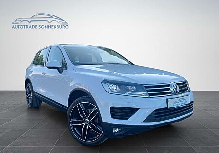 VW Touareg Volkswagen V6 TDI BMT/4Motion/AHK/KAMERA/1.HAND/NAV