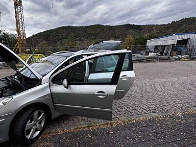 Peugeot 307 Kombi TÜV7-27 Voll KLIMA LEDER PANO NAVI FP!