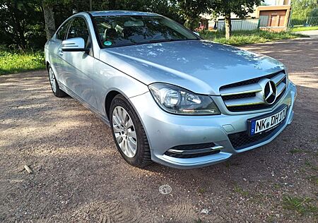 Mercedes-Benz C 250 Coupe (BlueEFFICIENCY) 7G-TRONIC