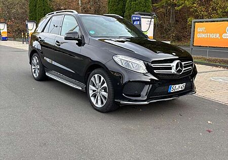 Mercedes-Benz GLE 350 d 4Matic H&K 8fach bereift AMG LINE