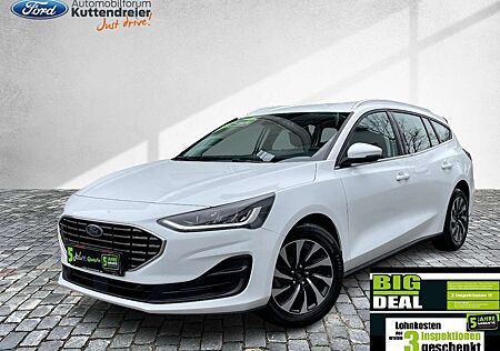 Ford Focus Turnier Titanium Navi Kamera LED 2xPDC SHZ