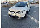 Nissan Qashqai Aktion! SOFORT! Tekna :AHK+ Panorama+ Leder+ 19...