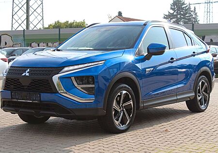 Mitsubishi Eclipse Cross 2.4 Hybrid 4WD R.Kamera Aut. AHK