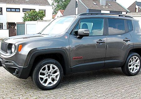 Jeep Renegade 2.0 MultiJet Trailhawk 4x4 Leder Navi