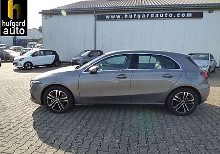 Mercedes-Benz A 180 Line Advanced 7G-DTC Anhängerkupplung Kamera