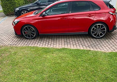 Hyundai i30 2.0 T-GDI N Performance