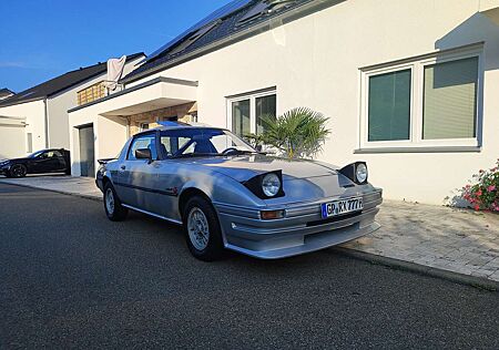 Mazda RX-7 KÜWE Front