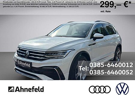 VW Tiguan Volkswagen 2.0 TDI R-Line DSG ACC FACEL. LED PANO
